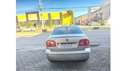 VOLKSWAGEN - POLO SEDAN - 2010/2011 - Prata - R$ 39.900,00