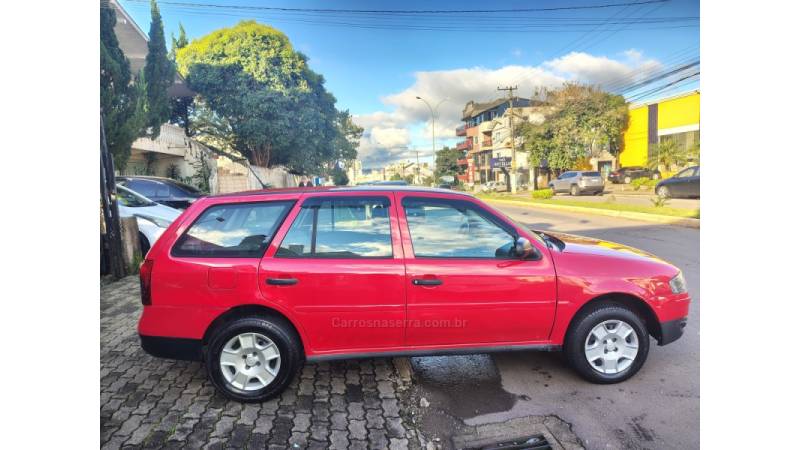 VOLKSWAGEN - PARATI - 2010/2010 - Vermelha - R$ 30.000,00