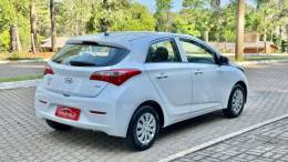 HYUNDAI - HB20 - 2014/2014 - Branca - R$ 45.900,00