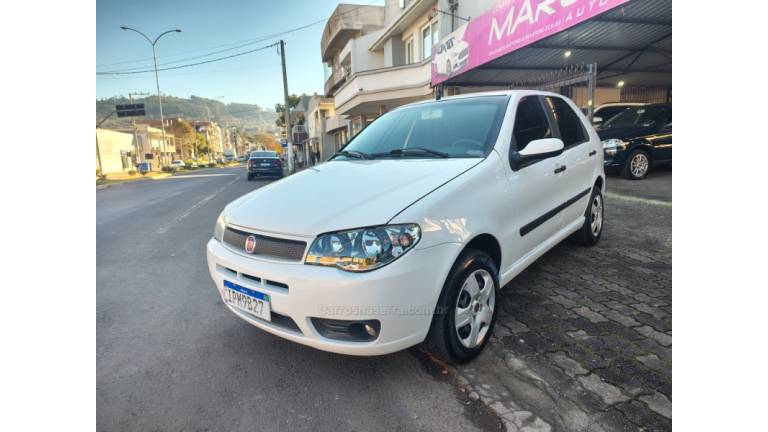 FIAT - PALIO - 2009/2010 - Branca - R$ 29.900,00