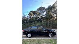 TOYOTA - COROLLA - 2010/2011 - Preta - R$ 63.900,00