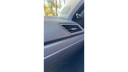 VOLKSWAGEN - VOYAGE - 2021/2022 - Cinza - R$ 62.900,00