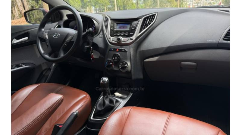 HYUNDAI - HB20 - 2014/2014 - Vermelha - R$ 56.900,00