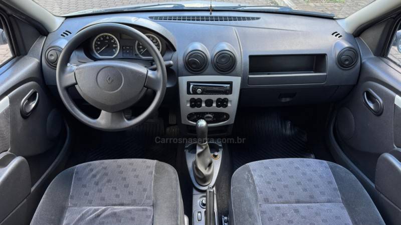 RENAULT - LOGAN - 2008/2008 - Prata - R$ 26.900,00