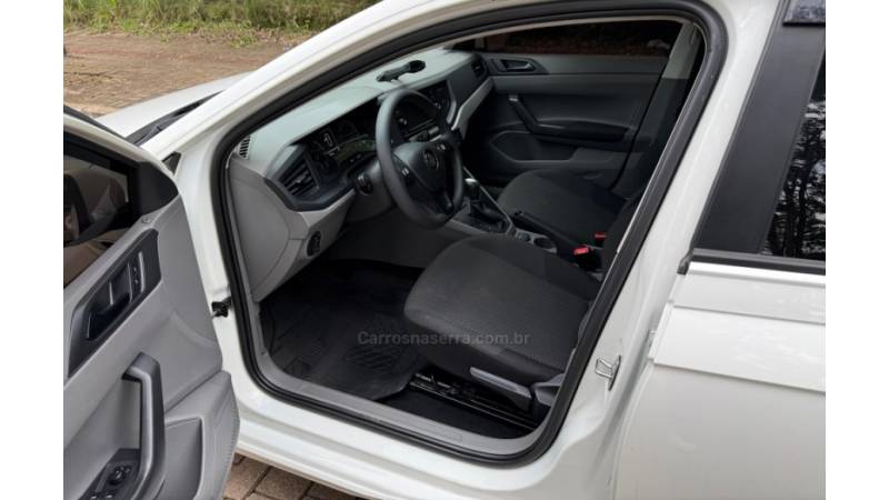VOLKSWAGEN - POLO - 2018/2019 - Branca - Sob Consulta