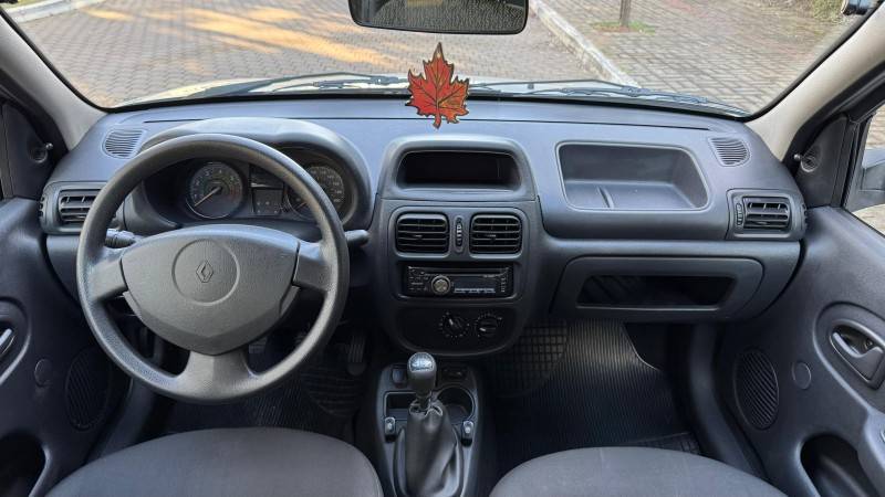 RENAULT - CLIO - 2012/2013 - Prata - R$ 25.900,00