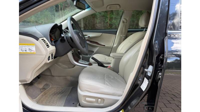 TOYOTA - COROLLA - 2012/2012 - Preta - Sob Consulta