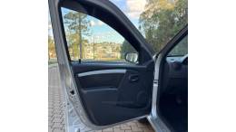 RENAULT - LOGAN - 2008/2008 - Prata - R$ 26.900,00