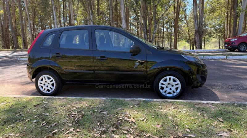 FORD - FIESTA - 2012/2013 - Preta - R$ 35.900,00