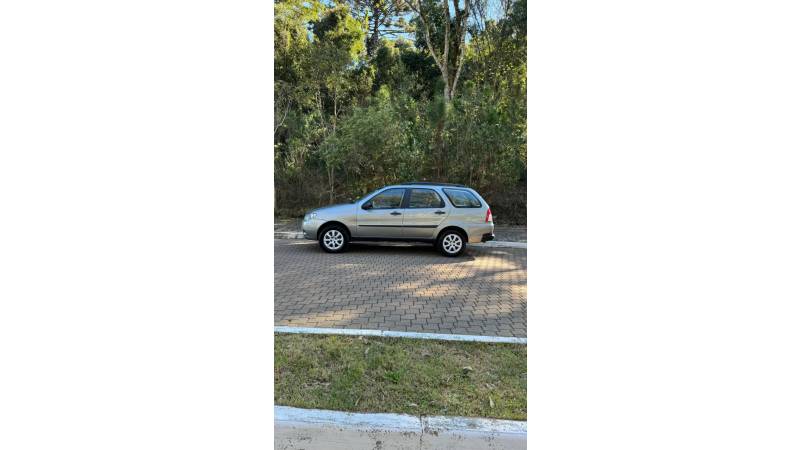 FIAT - PALIO - 2005/2006 - Cinza - R$ 27.900,00