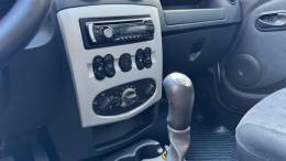 RENAULT - LOGAN - 2008/2008 - Prata - R$ 26.900,00