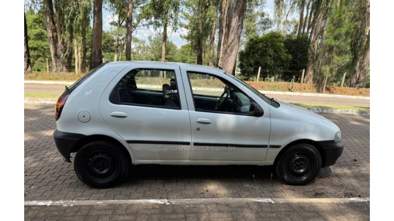 FIAT - PALIO - 1998/1999 - Branca - Sob Consulta