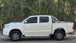 TOYOTA - HILUX - 2008/2008 - Branca - R$ 108.900,00