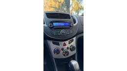 CHEVROLET - TRACKER - 2016/2016 - Cinza - R$ 70.900,00