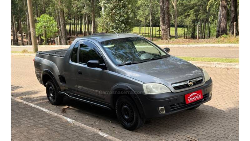 CHEVROLET - MONTANA - 2003/2004 - Cinza - Sob Consulta