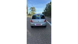 RENAULT - CLIO - 2012/2013 - Prata - R$ 25.900,00