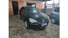 VOLKSWAGEN - POLO SEDAN - 2007/2008 - Preta - R$ 32.900,00