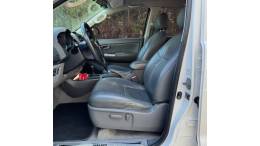 TOYOTA - HILUX - 2008/2008 - Branca - R$ 108.900,00