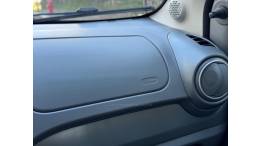 FIAT - PALIO - 2013/2013 - Preta - R$ 37.900,00