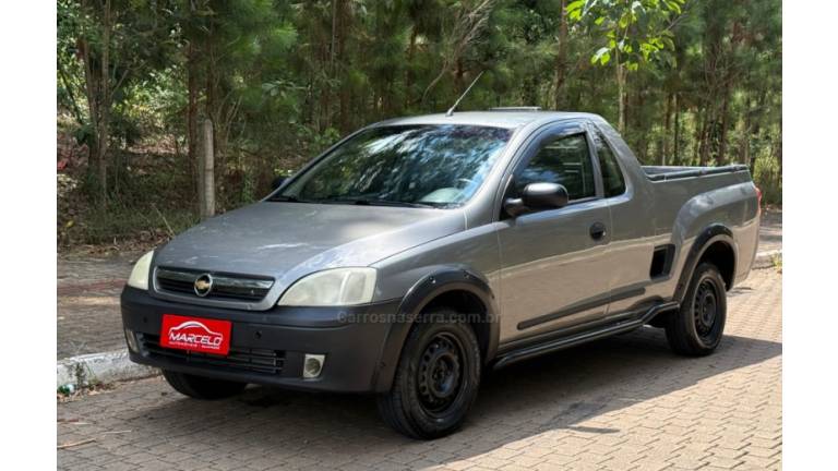 CHEVROLET - MONTANA - 2003/2004 - Cinza - Sob Consulta