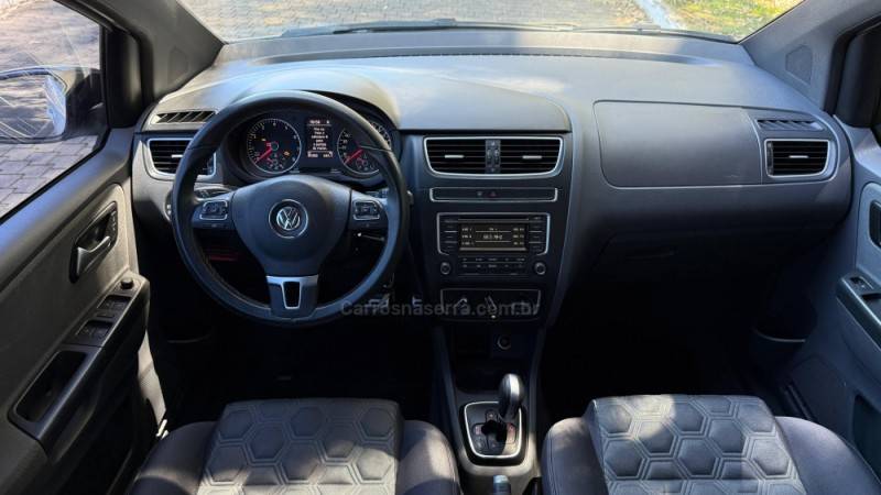 VOLKSWAGEN - FOX - 2014/2014 - Branca - R$ 45.900,00