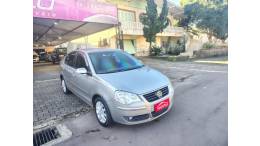 VOLKSWAGEN - POLO SEDAN - 2010/2011 - Prata - R$ 39.900,00