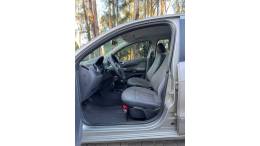 VOLKSWAGEN - VOYAGE - 2013/2013 - Cinza - R$ 38.900,00