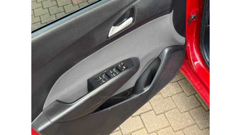 HYUNDAI - HB20 - 2014/2014 - Vermelha - R$ 56.900,00