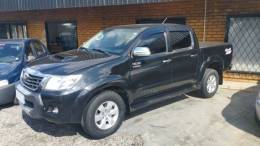 TOYOTA - HILUX - 2013/2013 - Preta - R$ 135.000,00