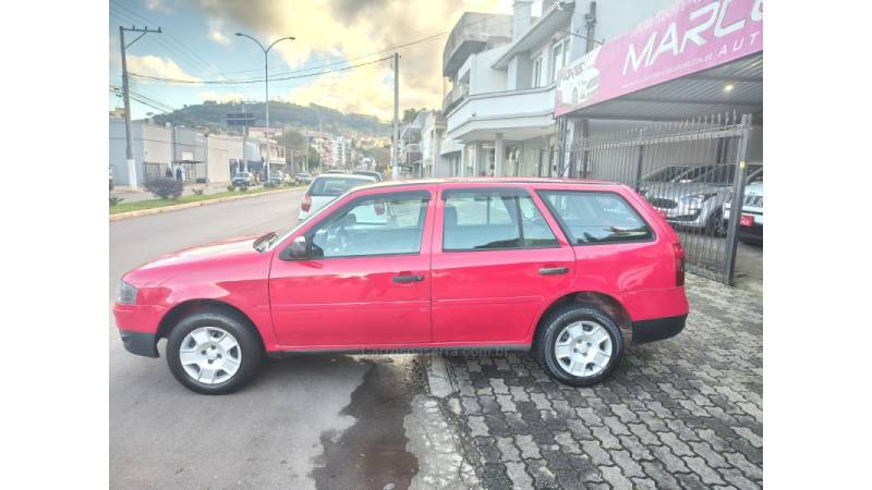 VOLKSWAGEN - PARATI - 2010/2010 - Vermelha - R$ 30.000,00