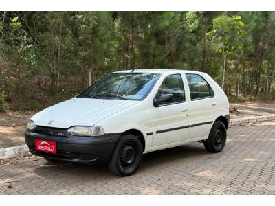 FIAT - PALIO - 1998/1999 - Branca - Sob Consulta