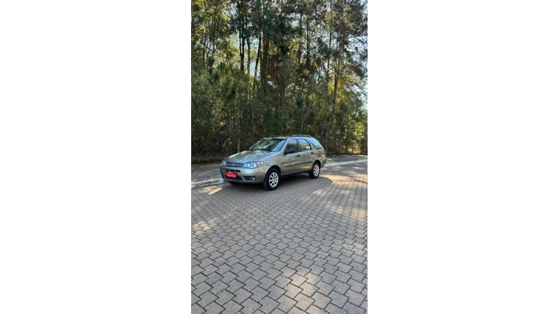 FIAT - PALIO - 2005/2006 - Cinza - R$ 27.900,00