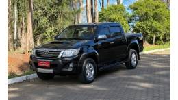 TOYOTA - HILUX - 2013/2013 - Preta - R$ 135.000,00