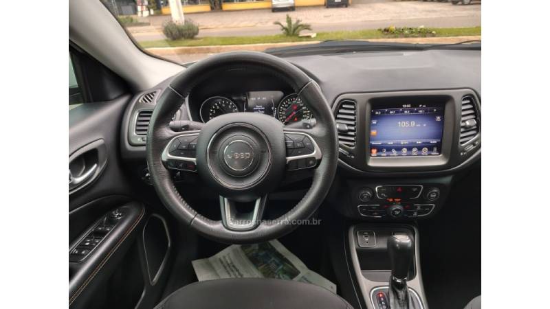 JEEP - COMPASS - 2017/2017 - Branca - R$ 93.900,00