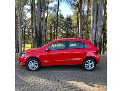 VOLKSWAGEN - GOL - 2013/2014 - Vermelha - R$ 45.900,00