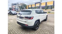 JEEP - COMPASS - 2017/2017 - Branca - R$ 93.900,00