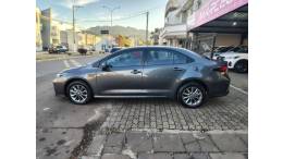 TOYOTA - COROLLA - 2021/2022 - Cinza - Sob Consulta