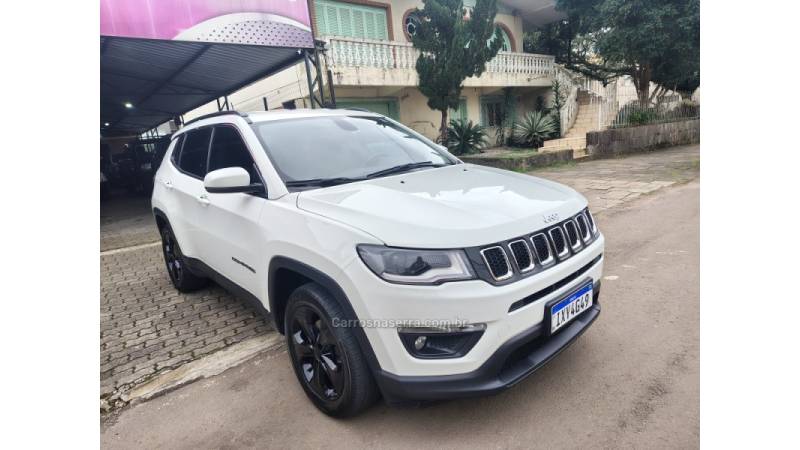 JEEP - COMPASS - 2017/2017 - Branca - R$ 93.900,00